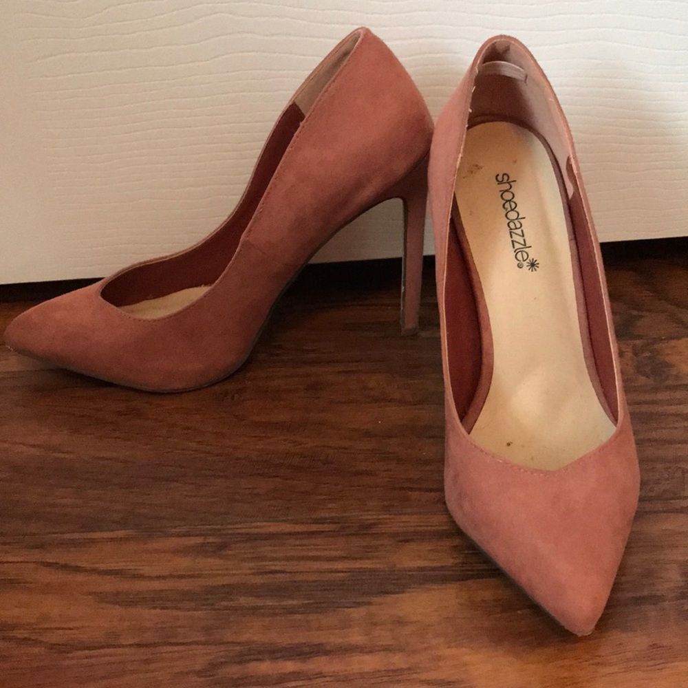 3in Faux suede Rose ShoeDazzle Heels